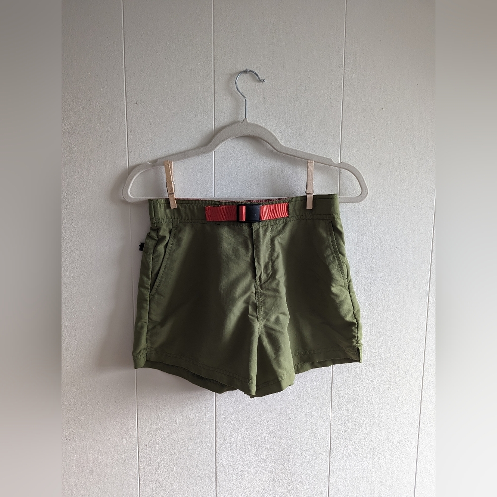 United by Blue Lightweight Windbreaker Shorts Green Size XS